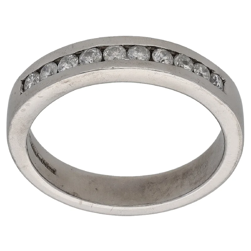 Thick band rings-18ct White Gold 0.20ct Diamond Half Eternity Ring Size J