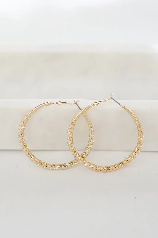 Cool wood earrings-Ellie Gold Hammered Hoop Earrings