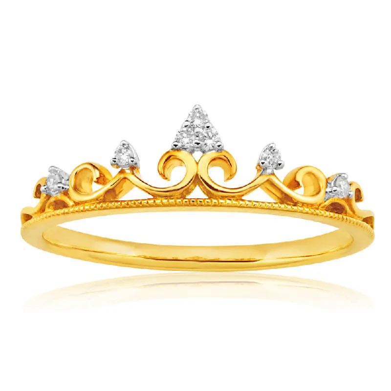 Tide theme rings-9ct Yellow Gold Crown Ring with 7 Diamonds