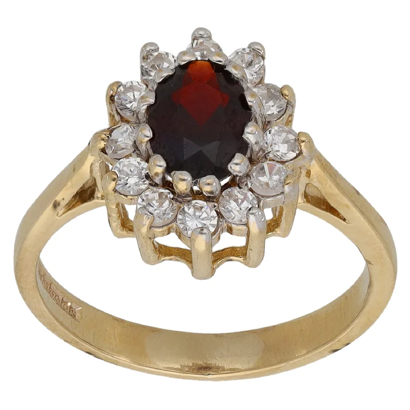 Cord edge rings-9ct Gold Garnet & Cubic Zirconia Cluster Ring Size L