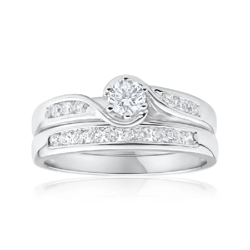 Daisy rings-9ct White Gold 1/2 Carat Diamond 2 Ring Bridal Set With 16 Diamonds