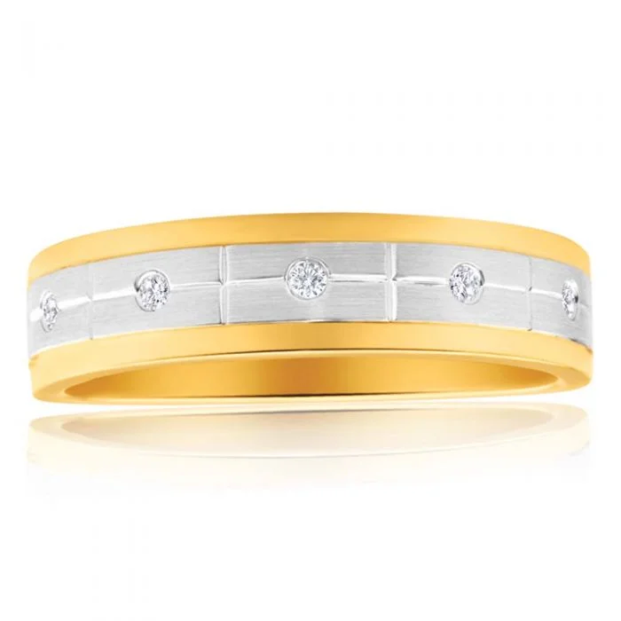 Daisy rings-9ct Yellow Gold & White Gold Mens Ring With 0.05 Carats Of Diamonds