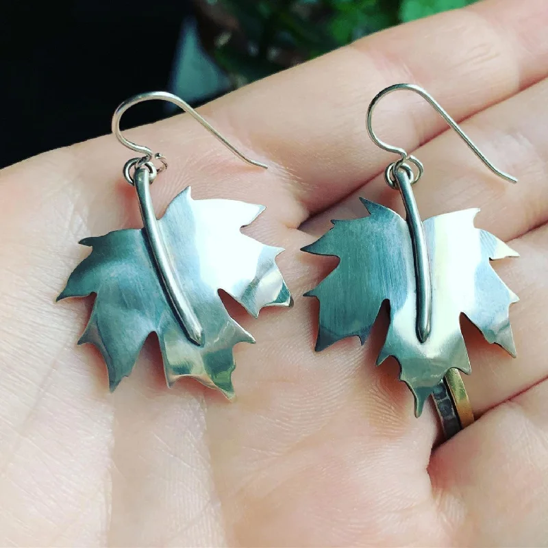 Fluid design earrings-Sterling Silver Maple Leaf Earrings