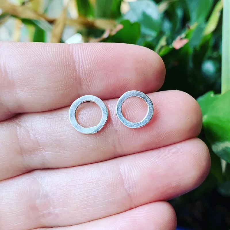 Layered metal earrings-Small Circle Sterling Silver Post Earrings