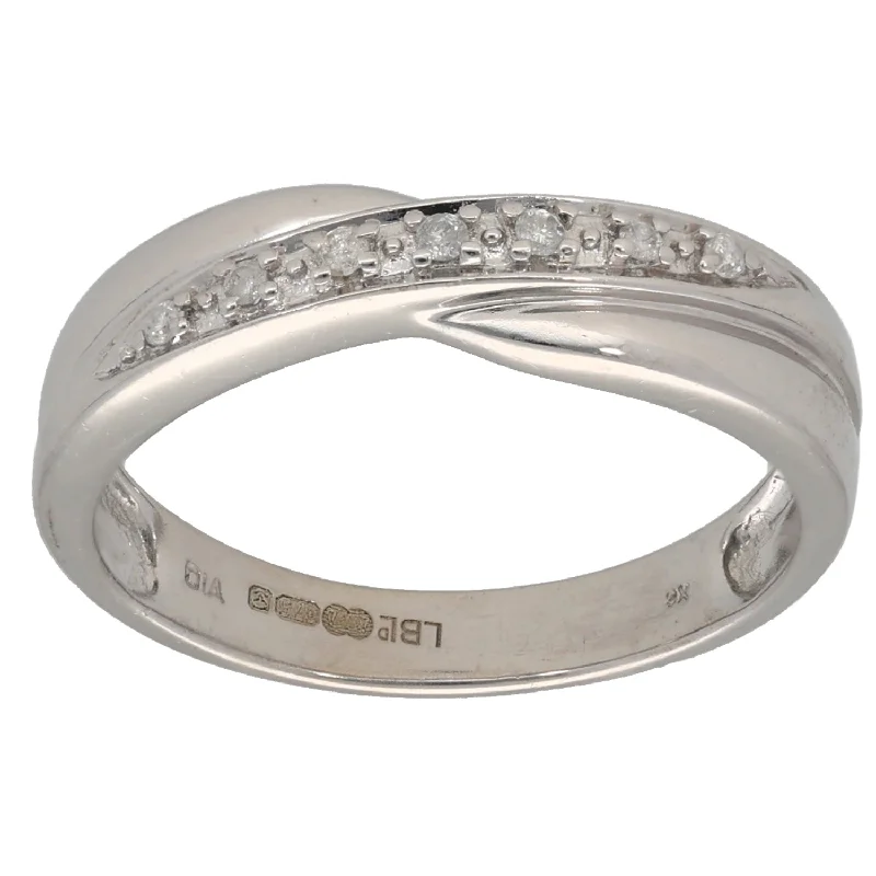 Worn lock rings-9ct White Gold 0.07ct Diamond Half Eternity Ring Size O