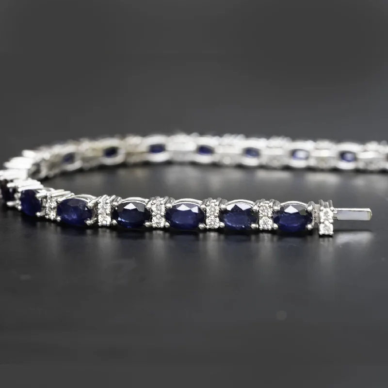 Fluid art bracelets-Kiana - 13.00 carat natural sapphire bracelet with 1.30 carat natural diamonds D-F VS