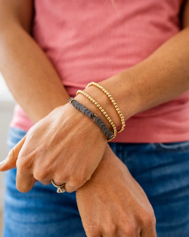 Round gem bracelets-NEW! Gold with Gray Chevron Beaded Bracelet Set