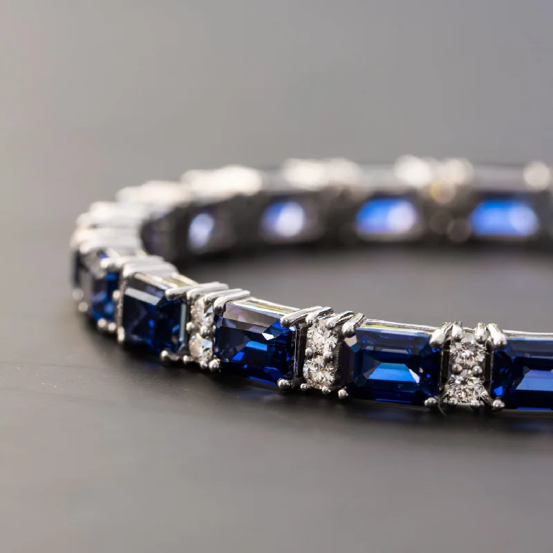 Tide theme bracelets-Amrin - 25.30 carat sapphire bracelet with 2.10 carat natural diamonds D-F VS